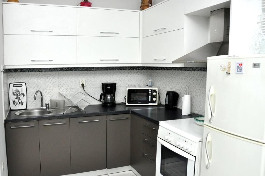 Koukakis Sunshine Roof Apartment Atény Exteriér fotografie